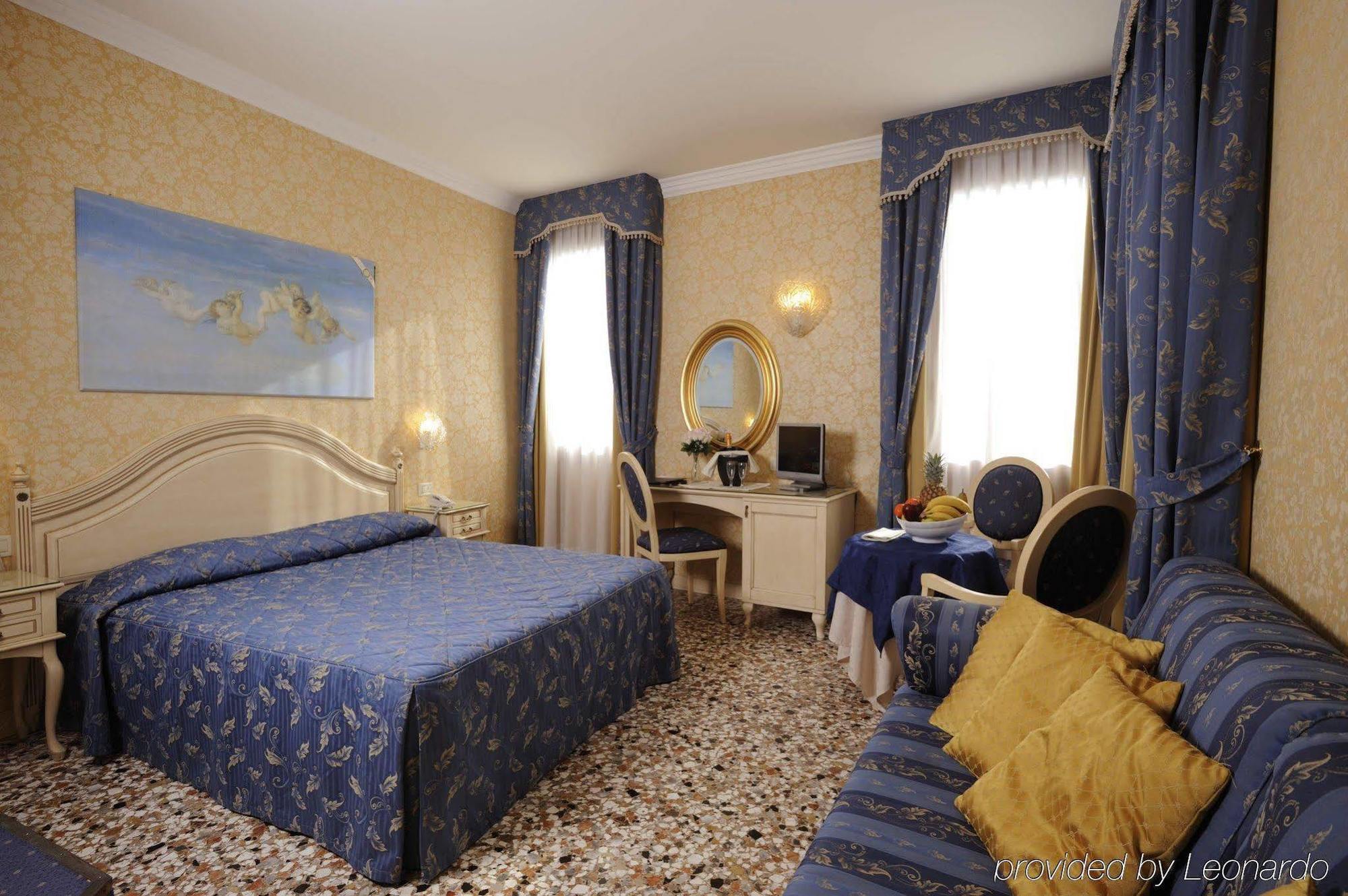 卡弗蒙塔酒店 威尼斯 客房 照片